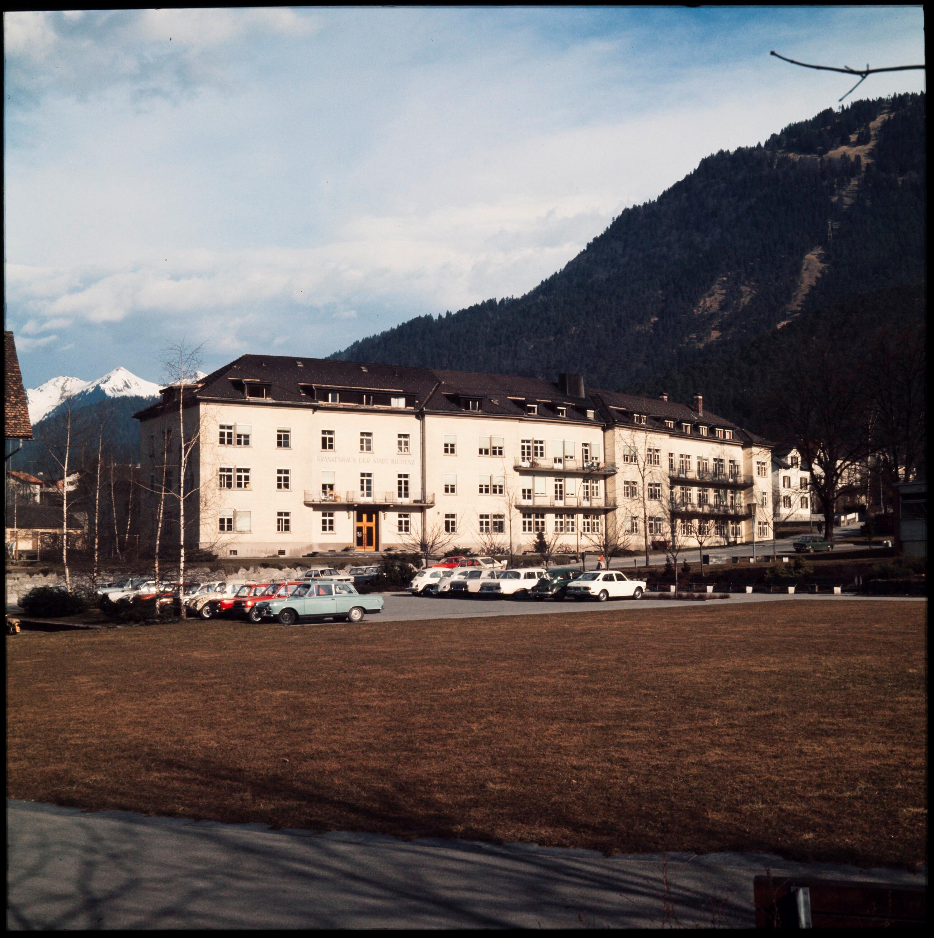 Krankenhaus - Bludenz></div>


    <hr>
    <div class=