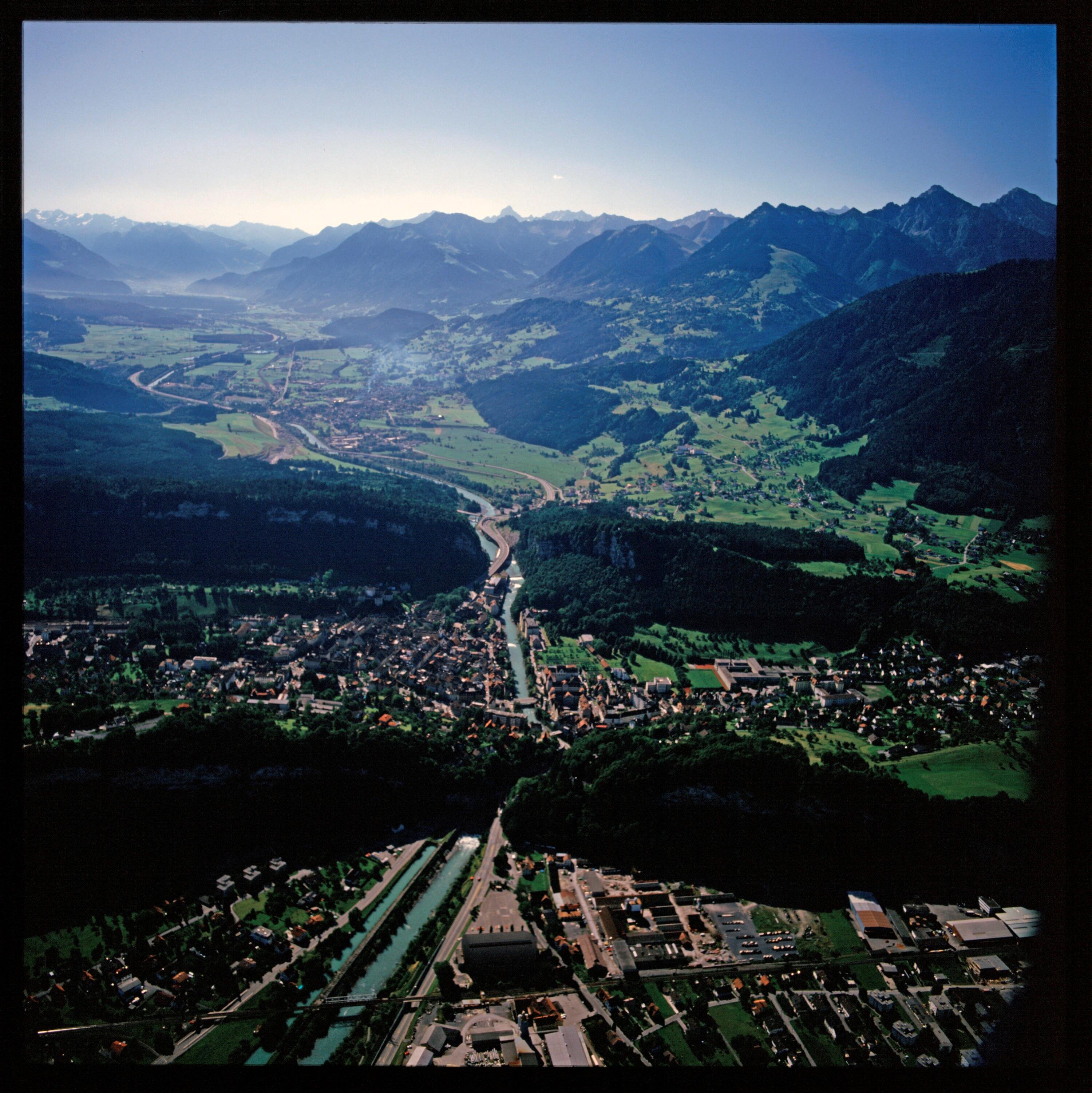 Feldkirch Illschlucht - Flug></div>


    <hr>
    <div class=