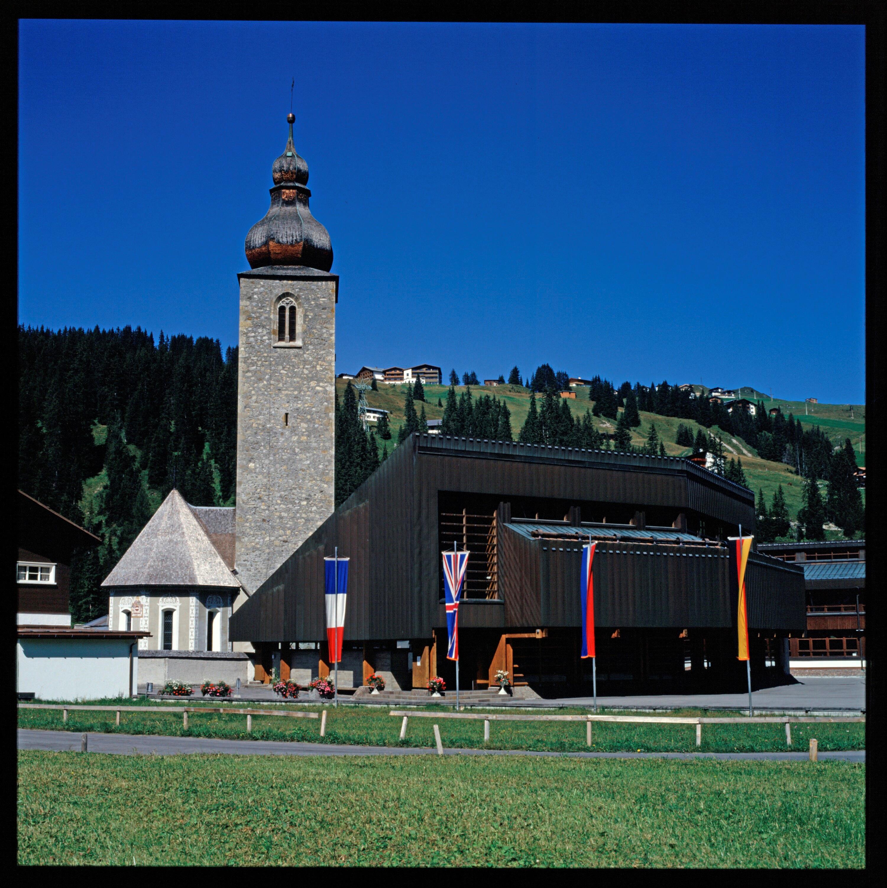 Lech am Arlberg - Kirche></div>


    <hr>
    <div class=