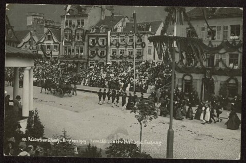 Kaiser Franz Josef I. i. Bregenz 1909 betrachtet links v. Pavillon d. Festzug