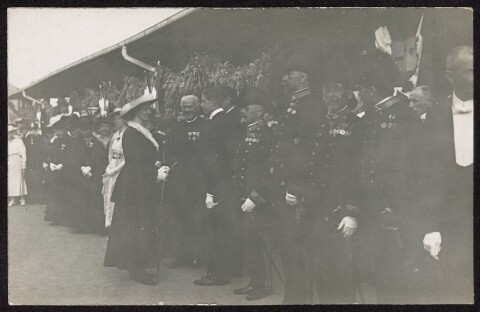 [Kaiser Karl I. und Kaiserin Zita am 5. Juni 1917 in Bregenz]