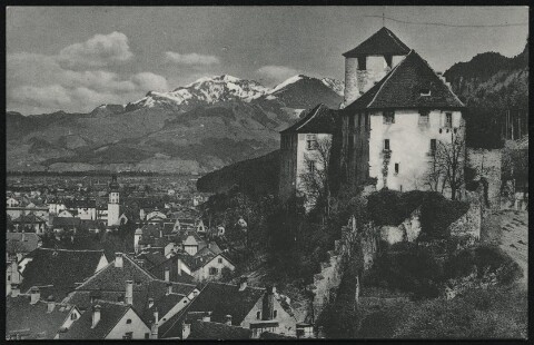 [Feldkirch] : [Blick vom Hochbau der Stella matutina auf Schattenburg u. Stadt Feldkirch, Vorarlberg ...]