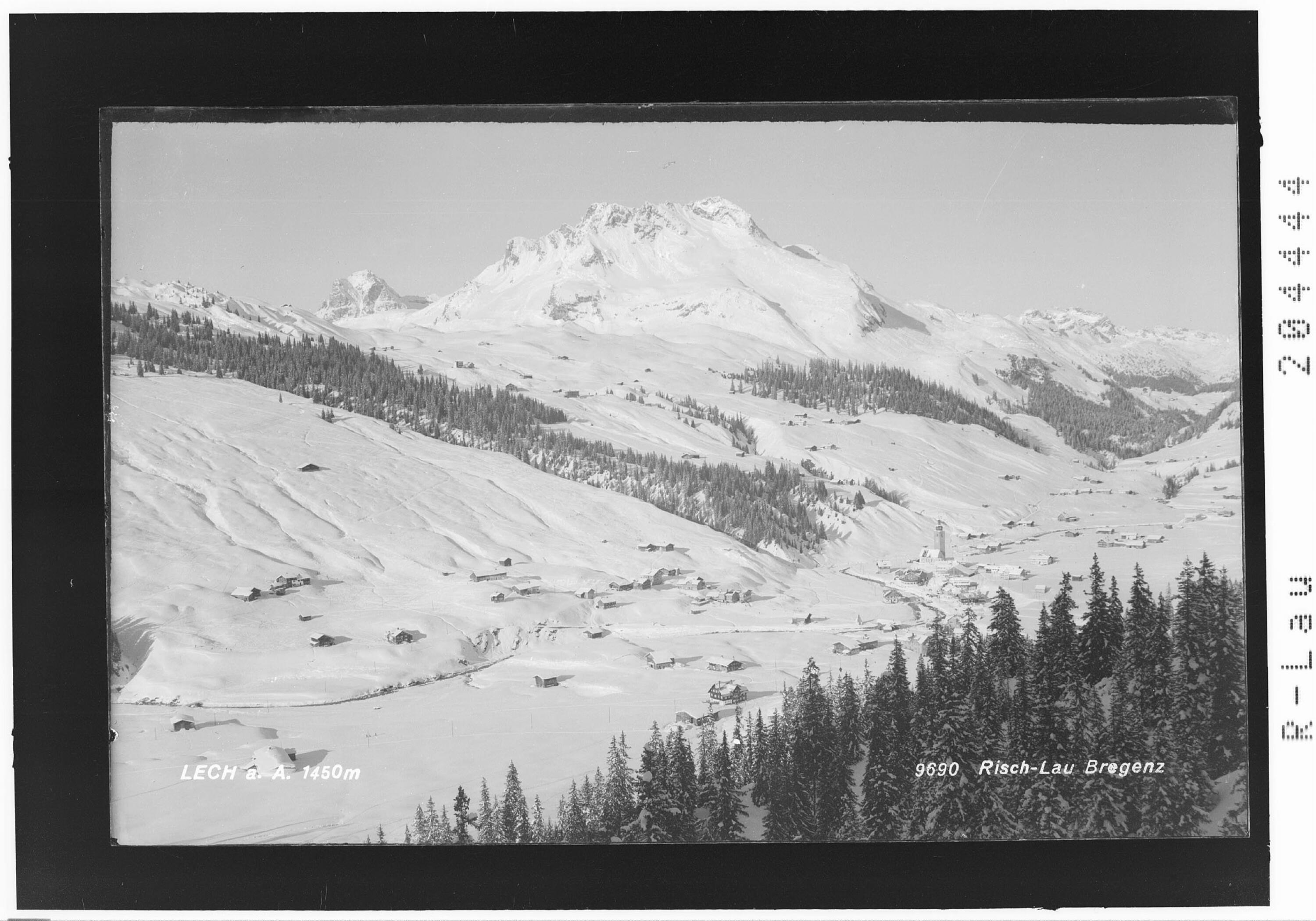 Lech am Arlberg 1450 m></div>


    <hr>
    <div class=